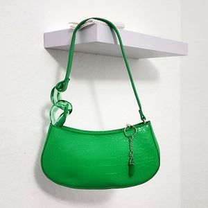 Women's Green Faux Crocodile Light Shoulder Bag.